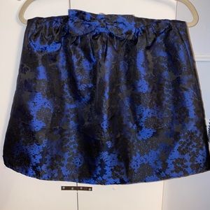 Black/blue bow skirt